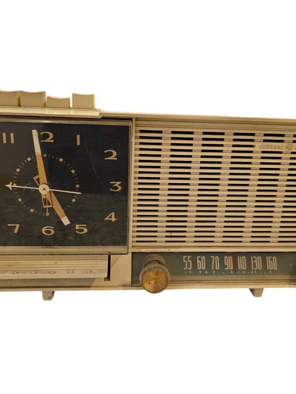 Vintage GE Aquamarine AM Tube Alarm Clock Radio 1960’s AS IS